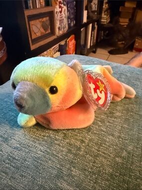 TY Beanie Baby  SAMMY the Tie-dye Bear 1998